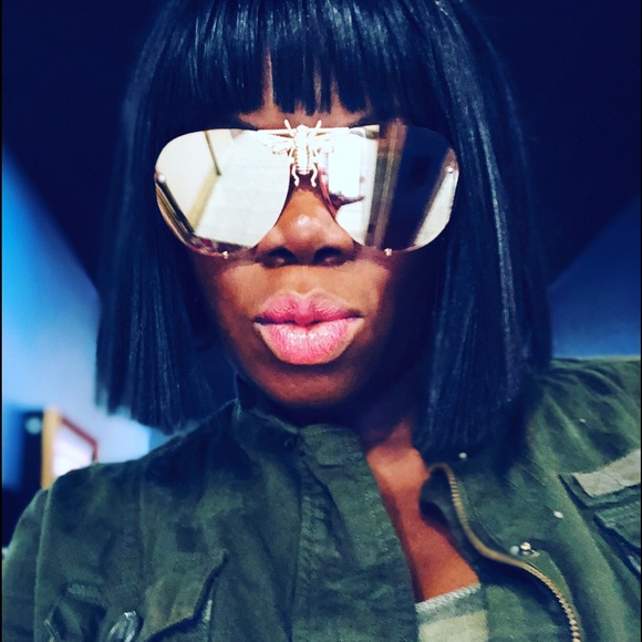 Meet your Posher, Karen Williams Nottage - Picture 3 of 15